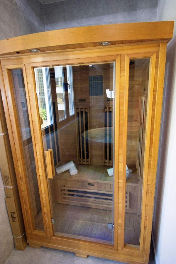 Jacuzzi Sauna Selfcheckin Mystic Mostar Buitenkant foto
