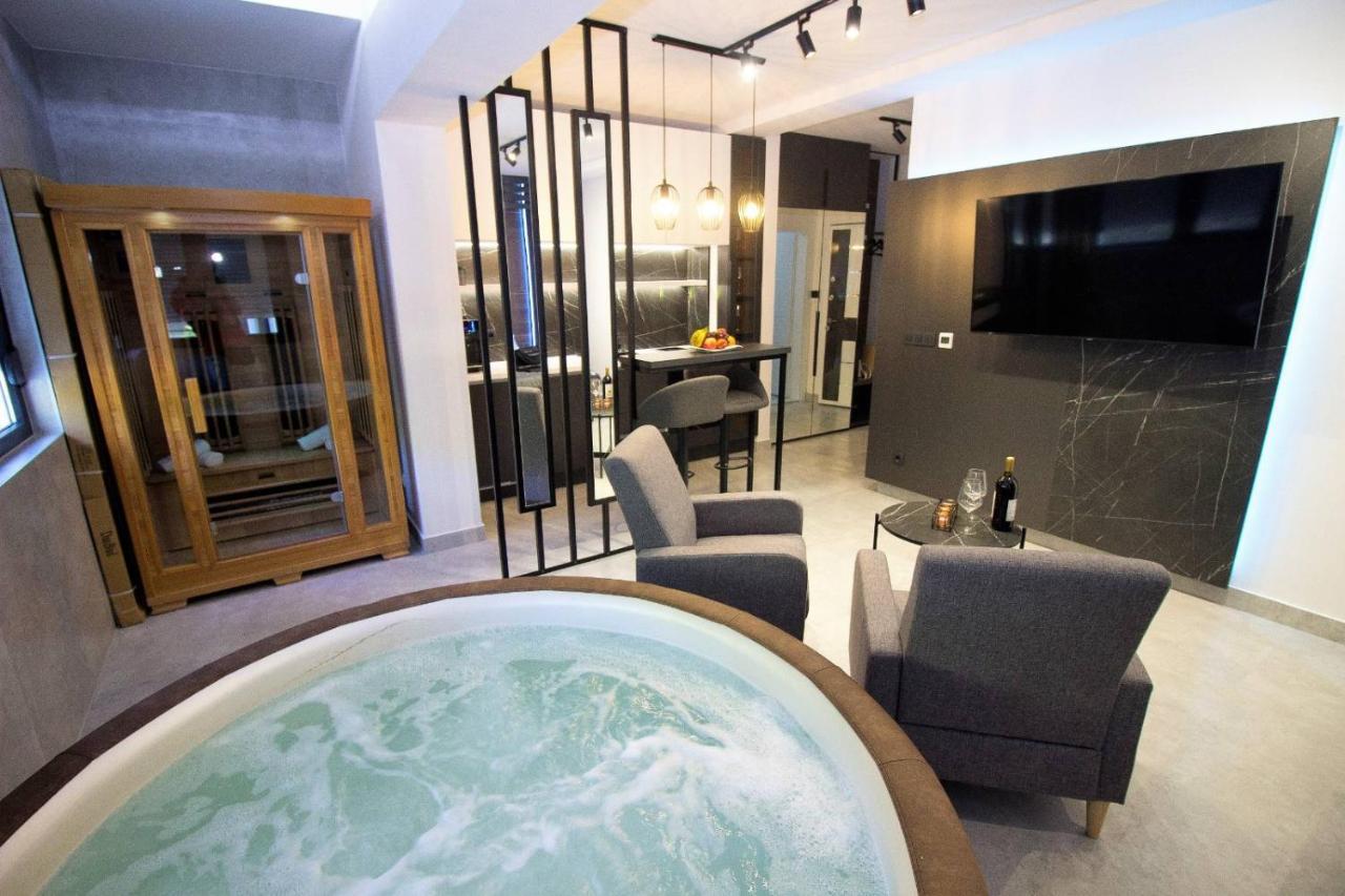 Jacuzzi Sauna Selfcheckin Mystic Mostar Buitenkant foto